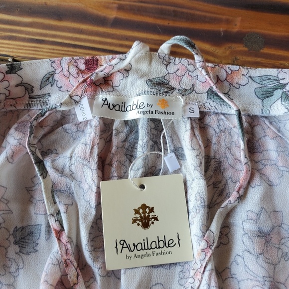 Blouse - Picture 2 of 2